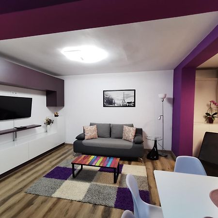 Apartament Asr Piatra Neamţ Exteriör bild