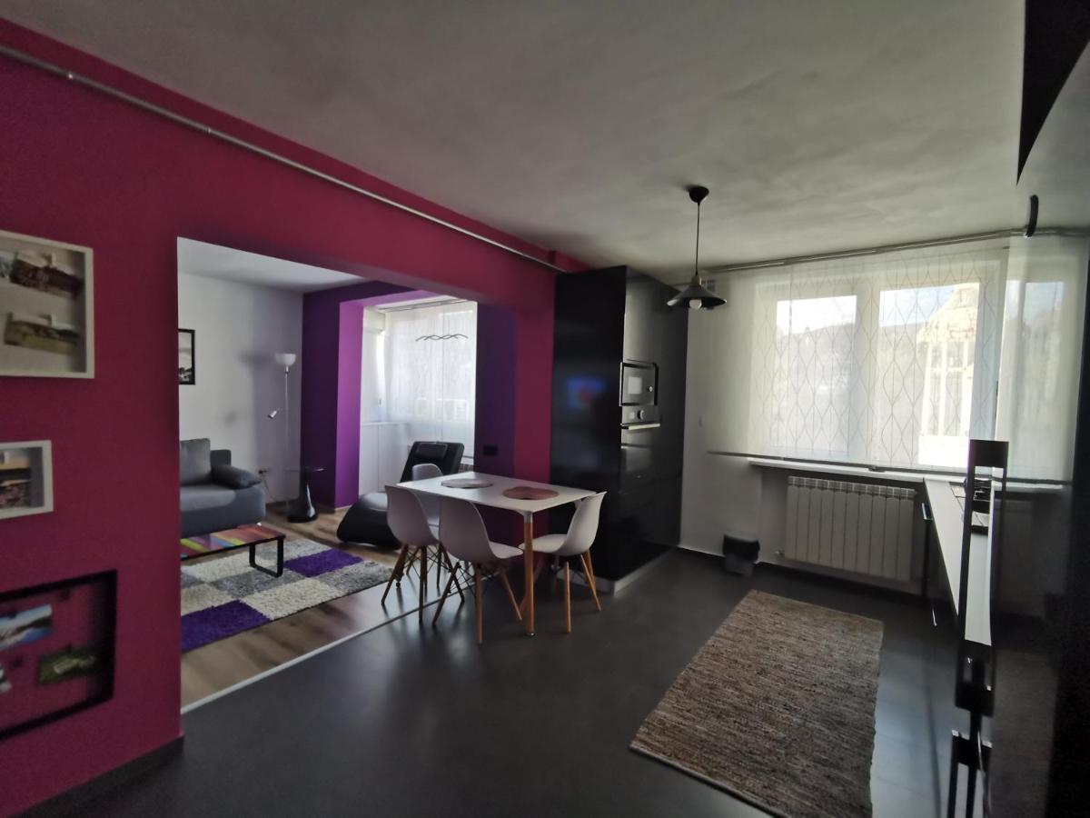 Apartament Asr Piatra Neamţ Exteriör bild
